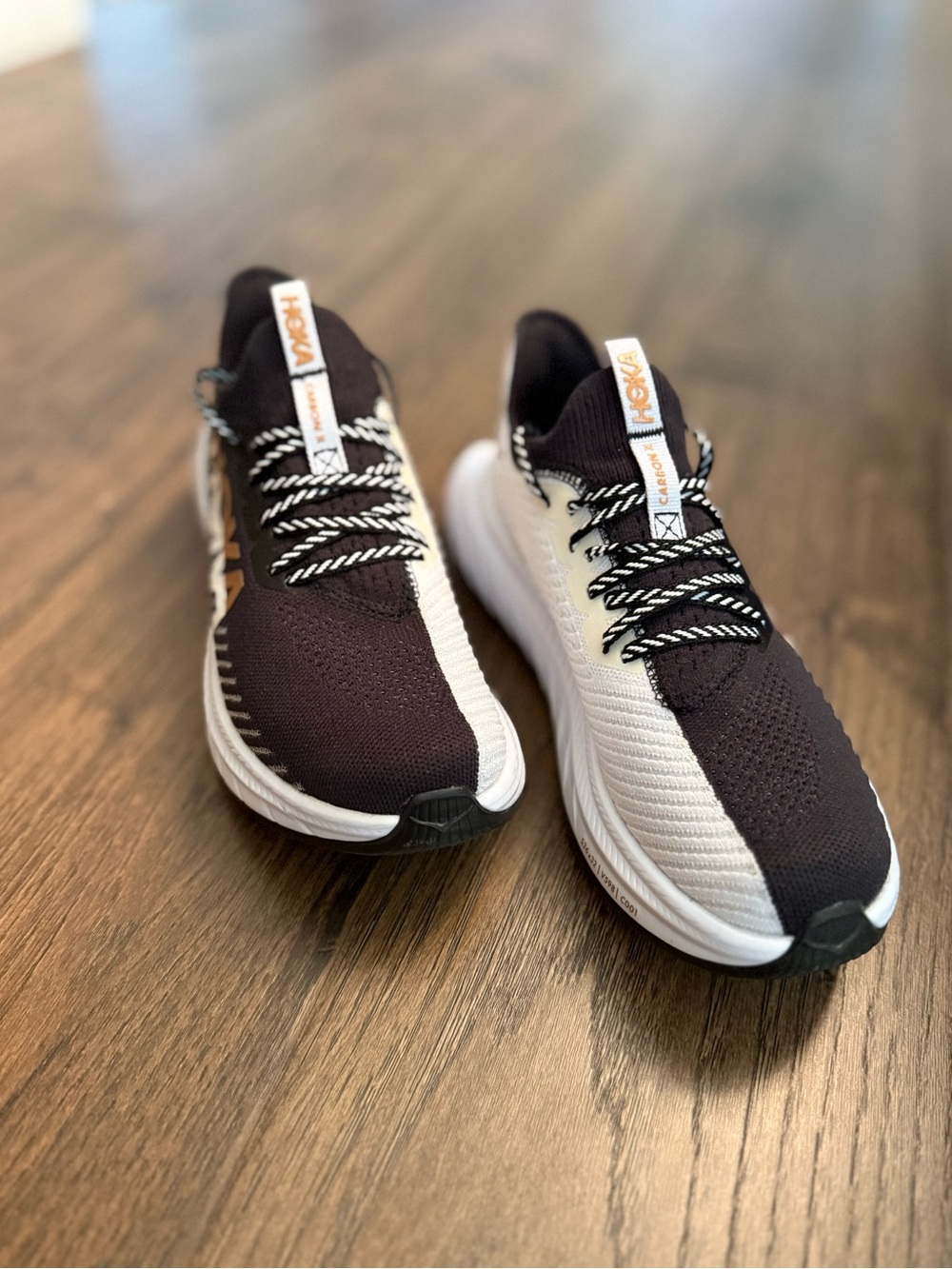 [Size 7] - HOKA Carbon X 3 - Picture 3 of 5